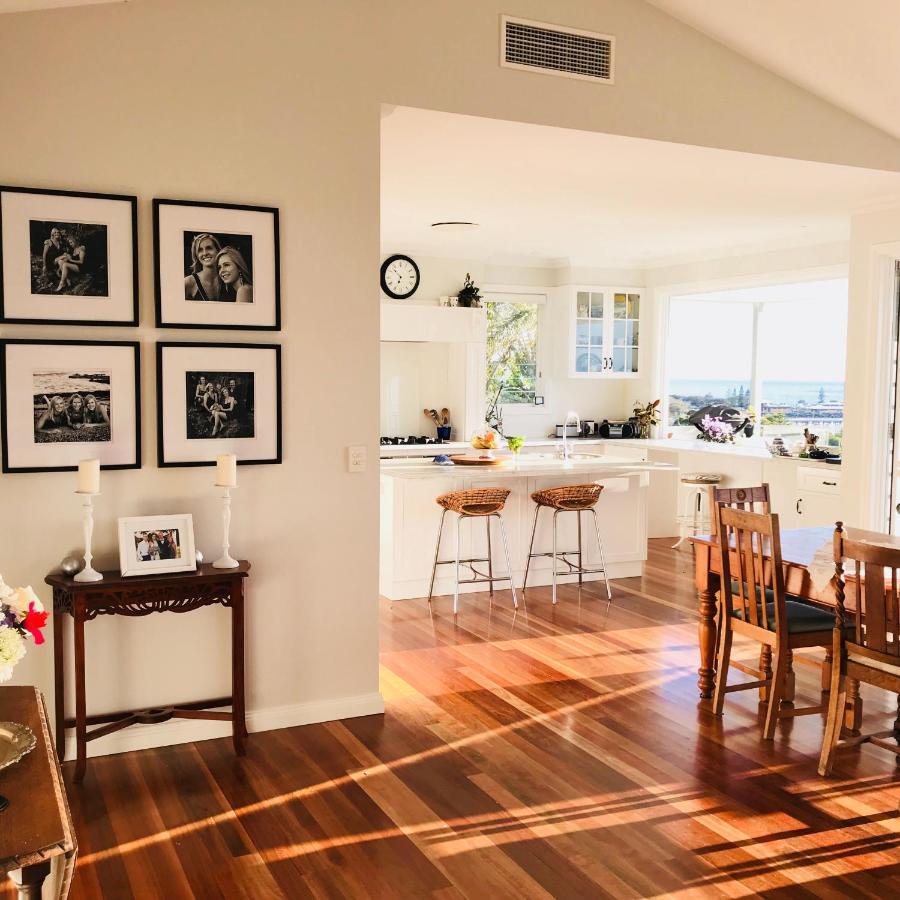 Jetty Splendour Guest Bedroom With Bathroom En-Suite B'Nb Coffs Harbour Esterno foto
